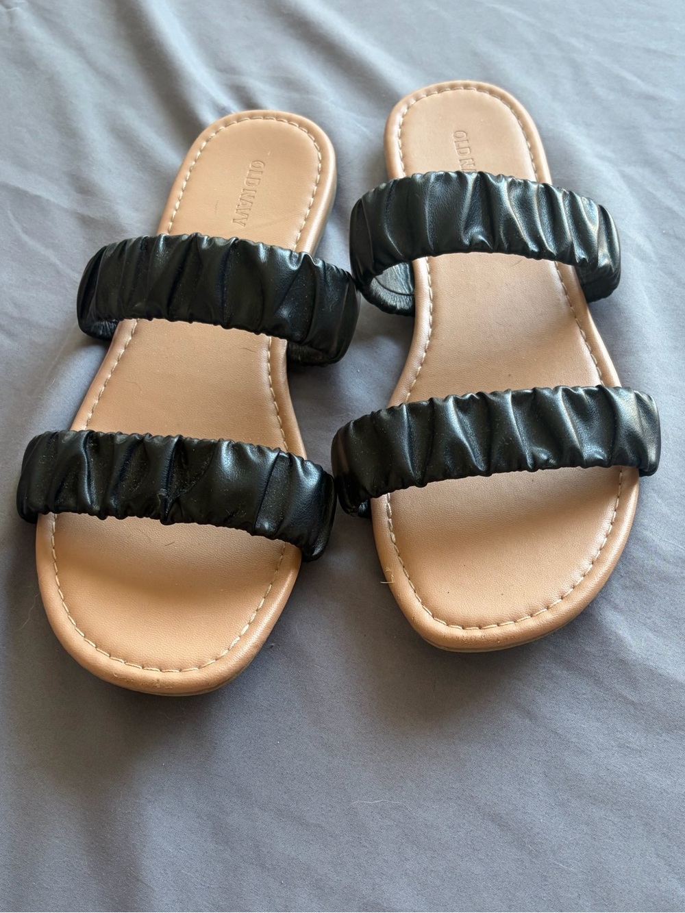 Old Navy Women’s Black Double-Strap Slide Sandals 11